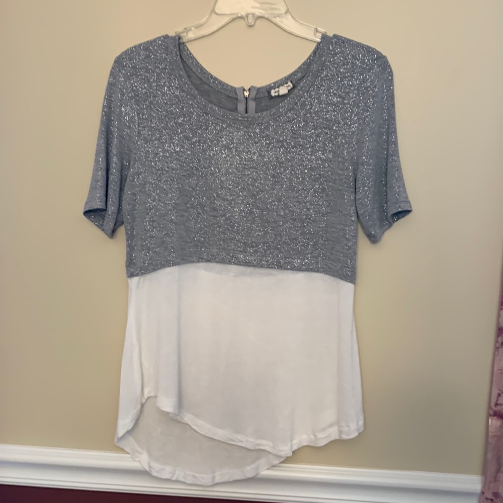 Eyeshadow Short Sleeve Top